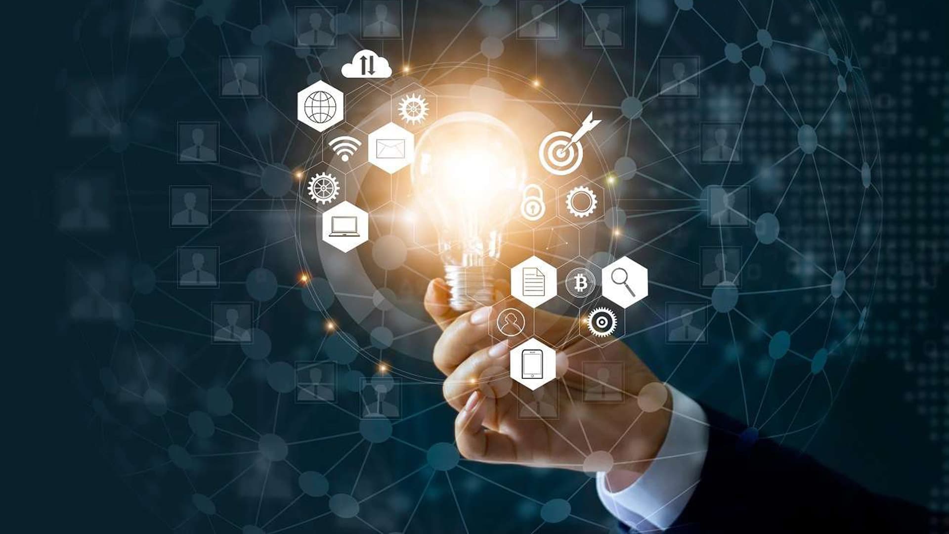 Factors-to-consider-before-becoming-a-franchise